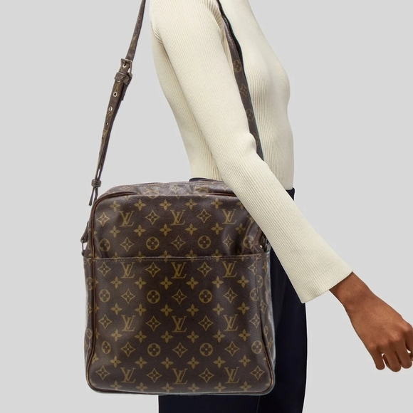 Louis Vuitton LV Monogram Marceau GM Vintage Crossbody Bag. - Picture 14 of 14